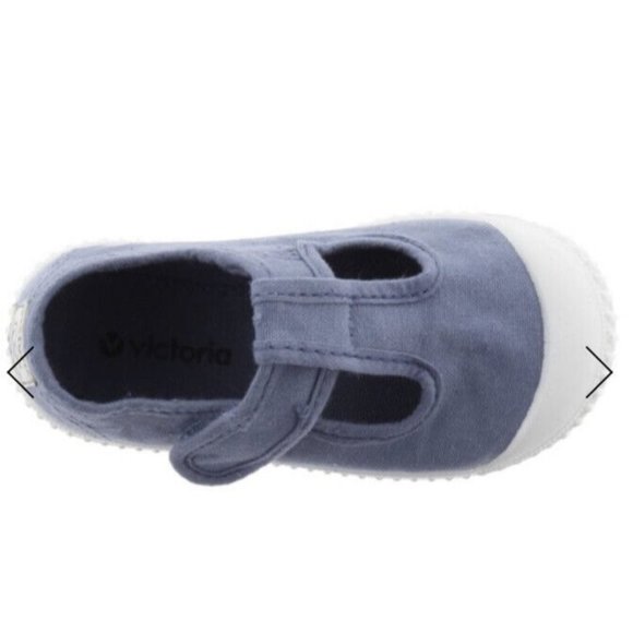 Victoria Other - Victoria Spain baby Boy shoes Canvas sneakers blue 19 Sandalia Tira Lona NIB